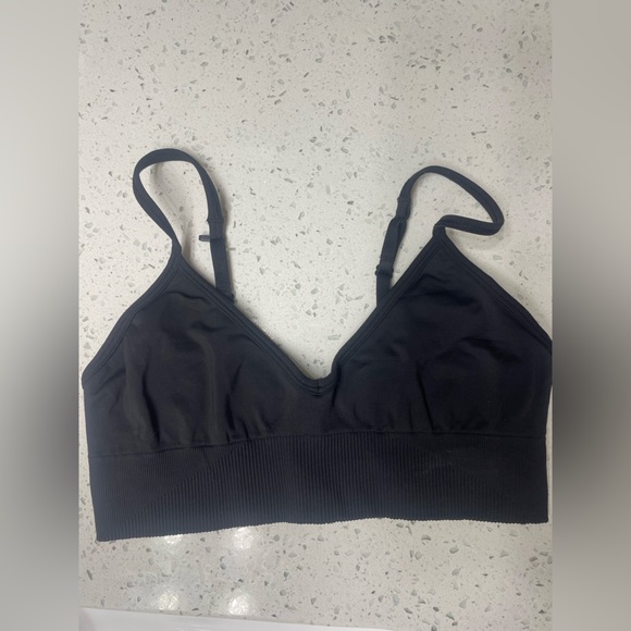 Ebb to Street Sports bra - Picture 3 of 3